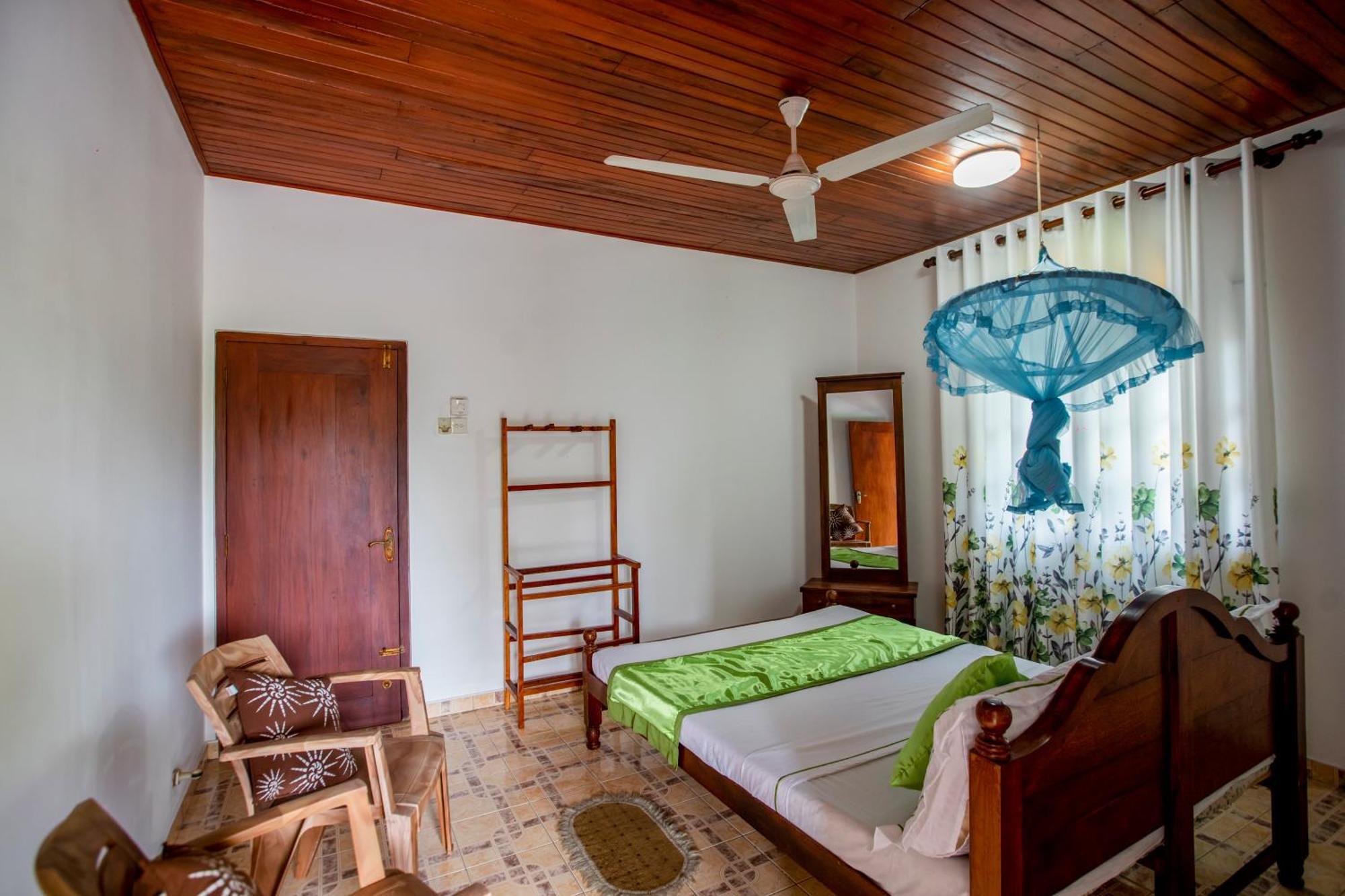 Three Shades Bed and Breakfast Galle Εξωτερικό φωτογραφία